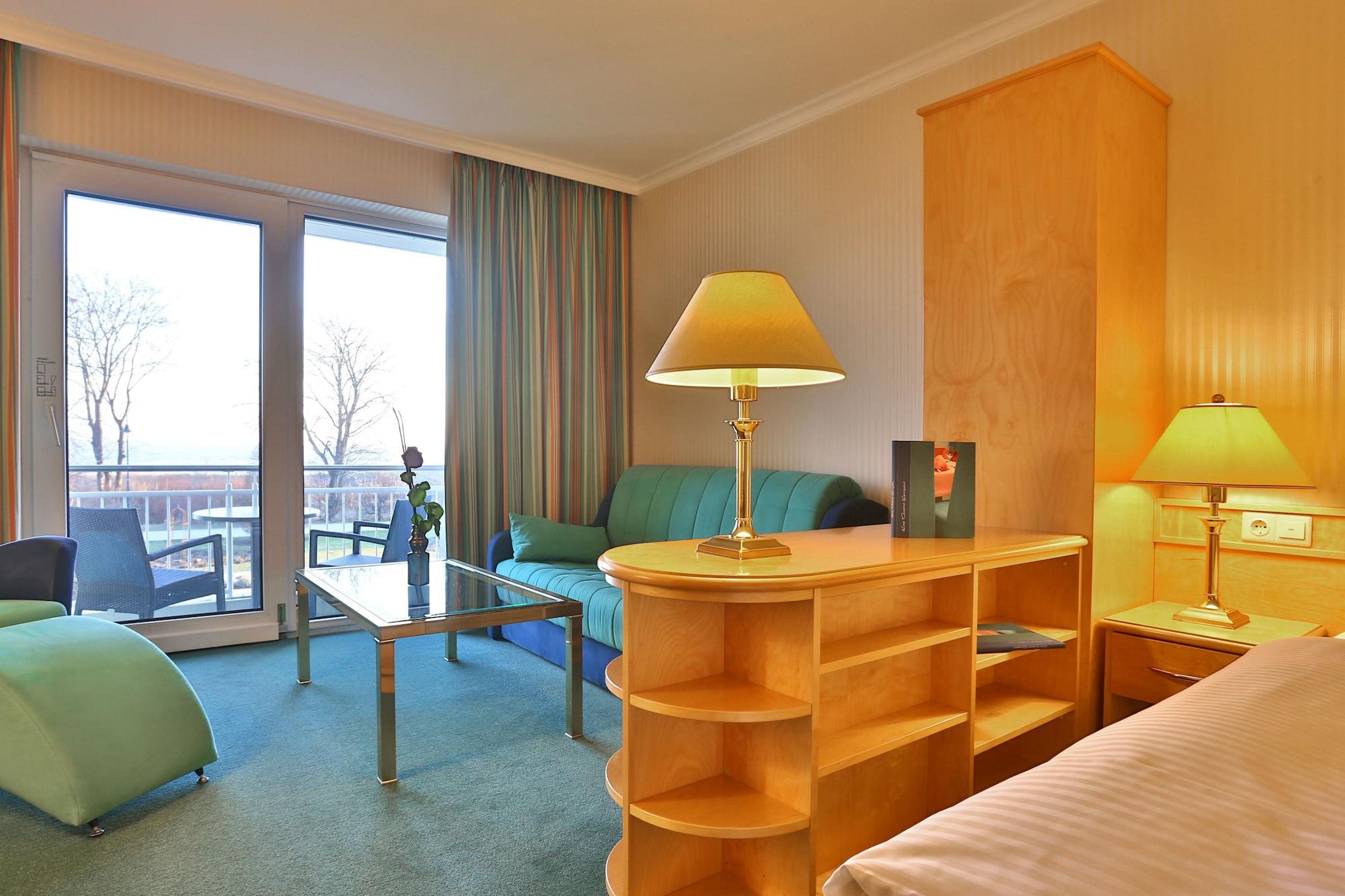 Hotel Kaiserhof Heringsdorf Exterior photo